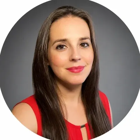 Photo of Nicole Guzman Johnson, Owner and Certified QuickBooks ProAdvisor at Books on The Rock, LLC