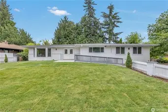 10223 SE 213th Place, Kent, WA