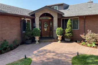 Adult Family Home property for sale in Renton, Washington